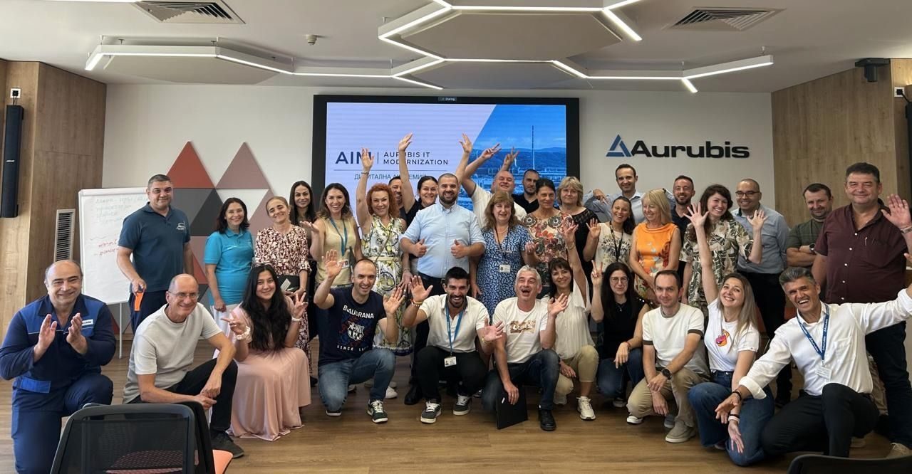 Peter Ivanov with the team at Aurubis